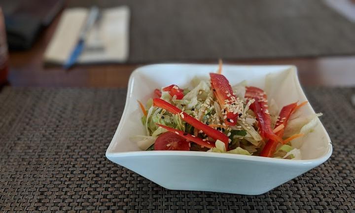 Ho Vietnamesische Küche & Sushi Bar